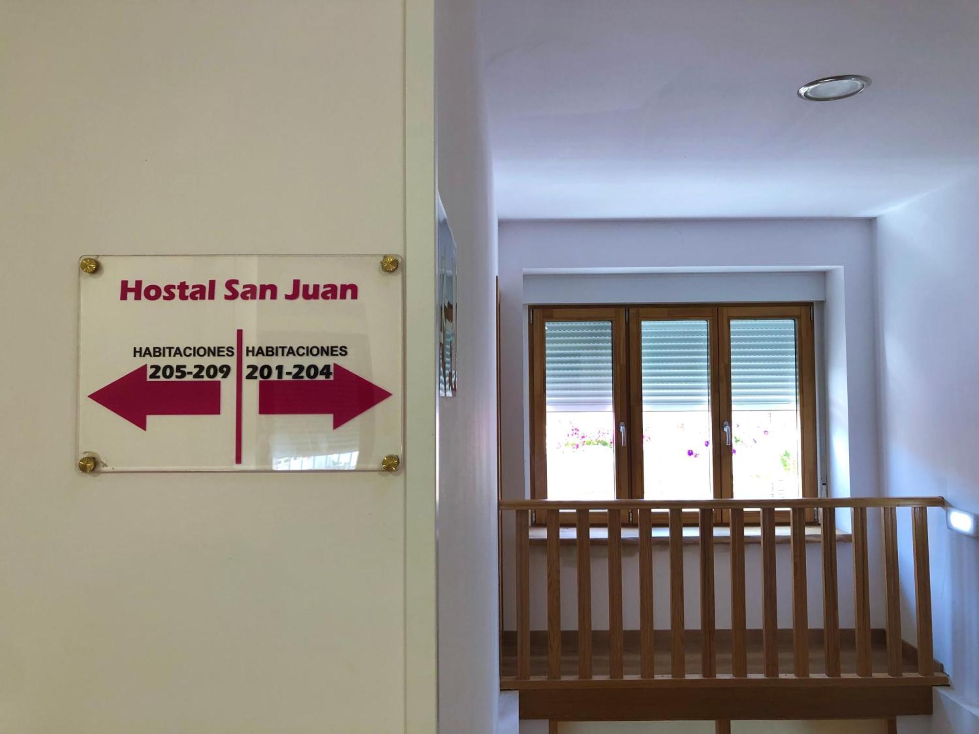 Hostal San Juan Sahagún Esterno foto